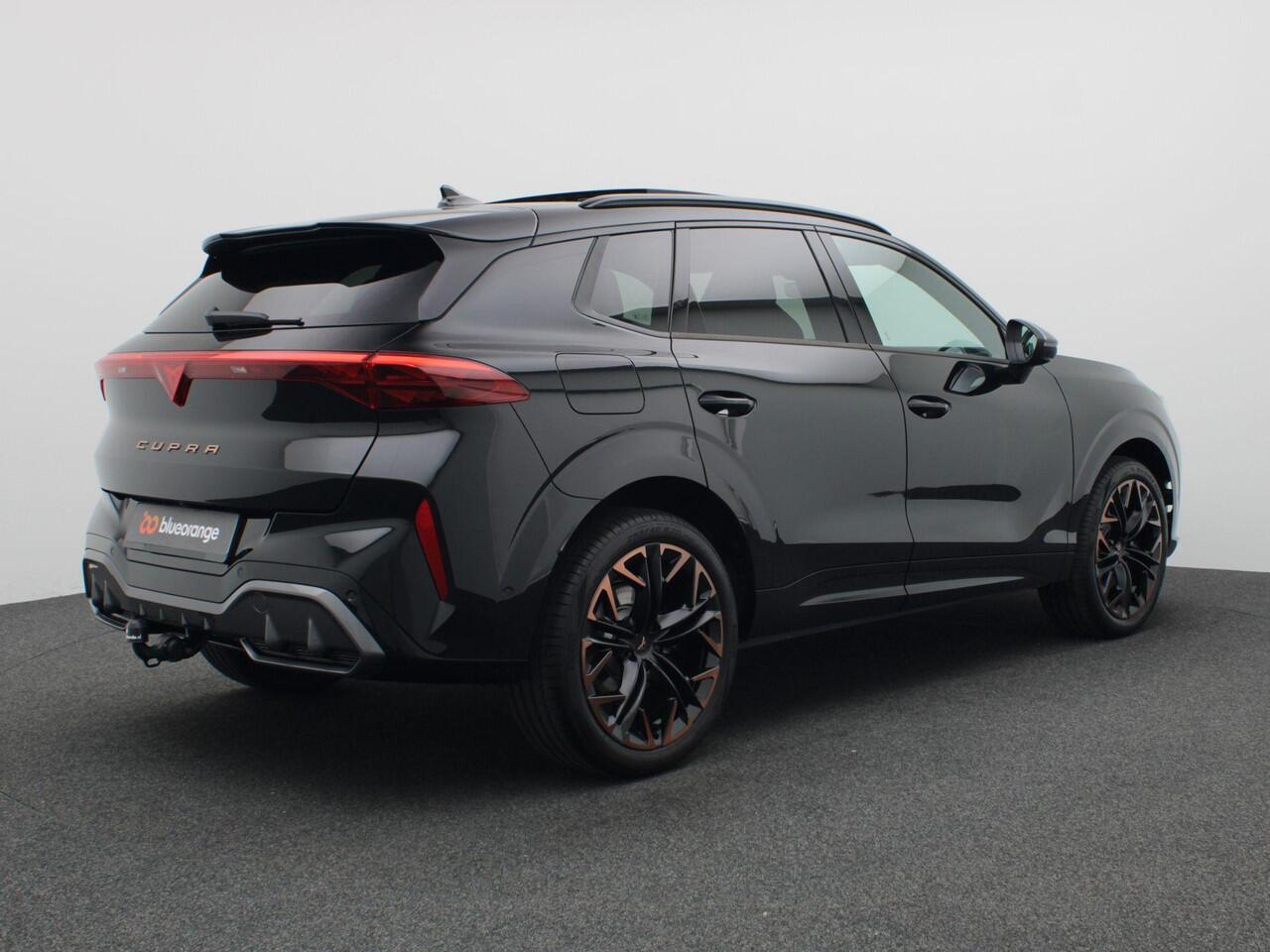 Cupra Terramar 1.5 TSI e-Hybrid VZ Performance 272PK DSG matrix led, trekhaak, Sennheiser audio, 360gr. camera, head-up display, alarm, schuif-kanteldak, winterpakket, adaptive cruise met travel assist, side assist, virtual pedal, keyless, 20" lichtmetaal