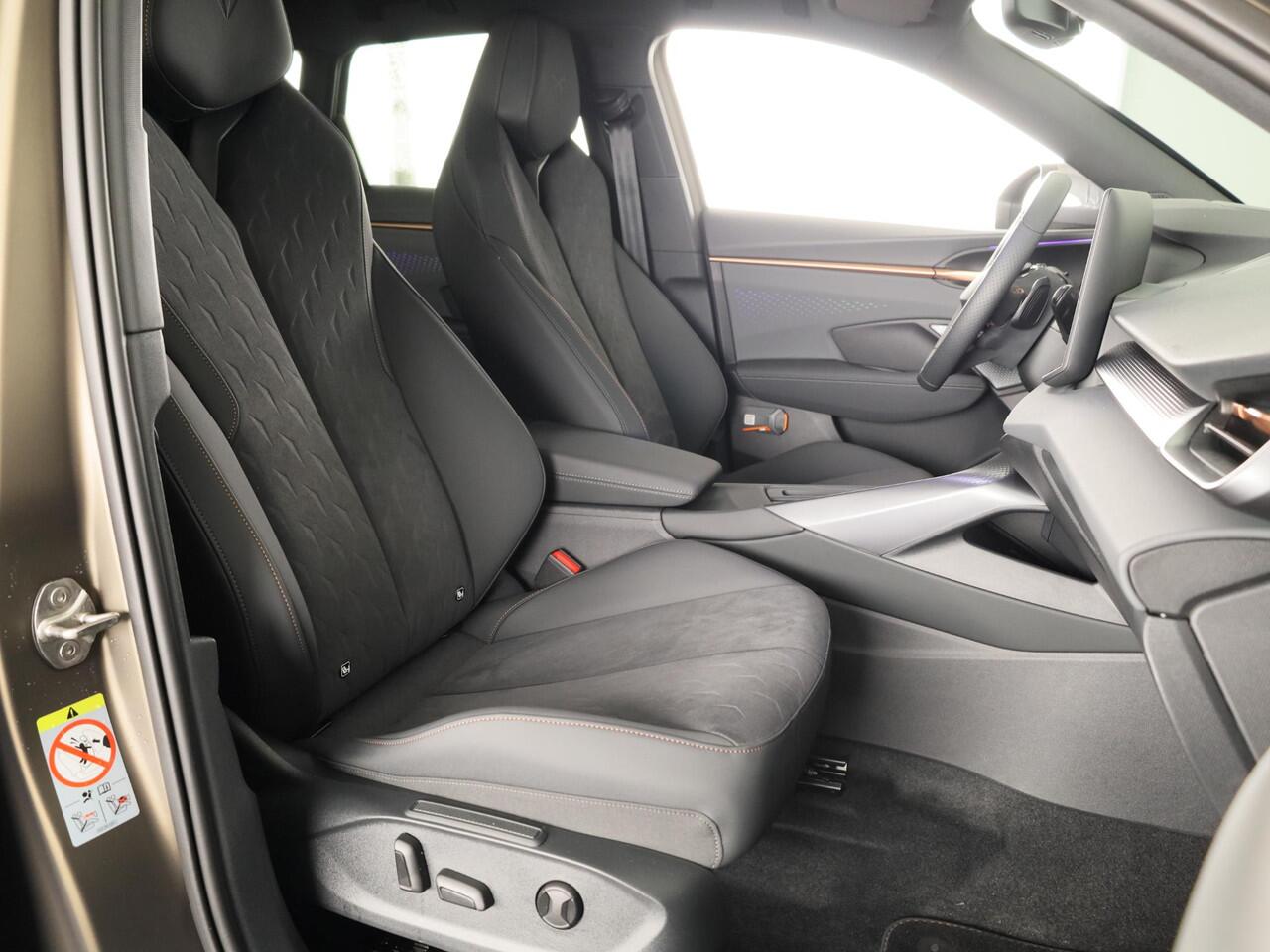 Cupra Terramar 1.5 TSI e-Hybrid Business 204PK | Trekhaak | Matte Lak | Sennheiser | Elektrisch Verstelbare Voorstoelen | 360 Camera |