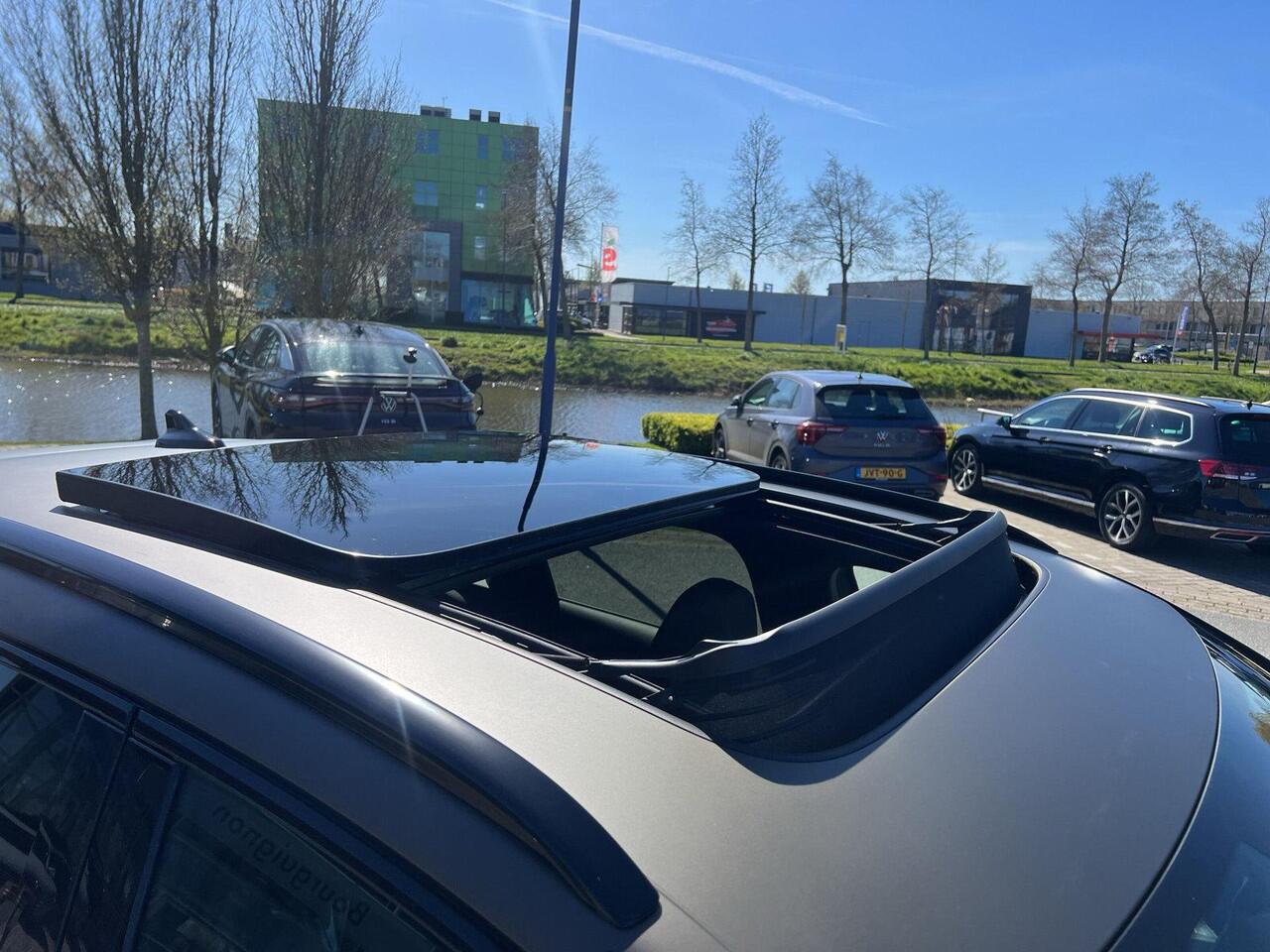 Cupra Terramar 1.5 TSI e-Hybrid VZ Performance | Pano dak | 20" inch | Trekhaak | 272 pk | Sennheiser Audio | HUD | PHEV | Uniek ! |