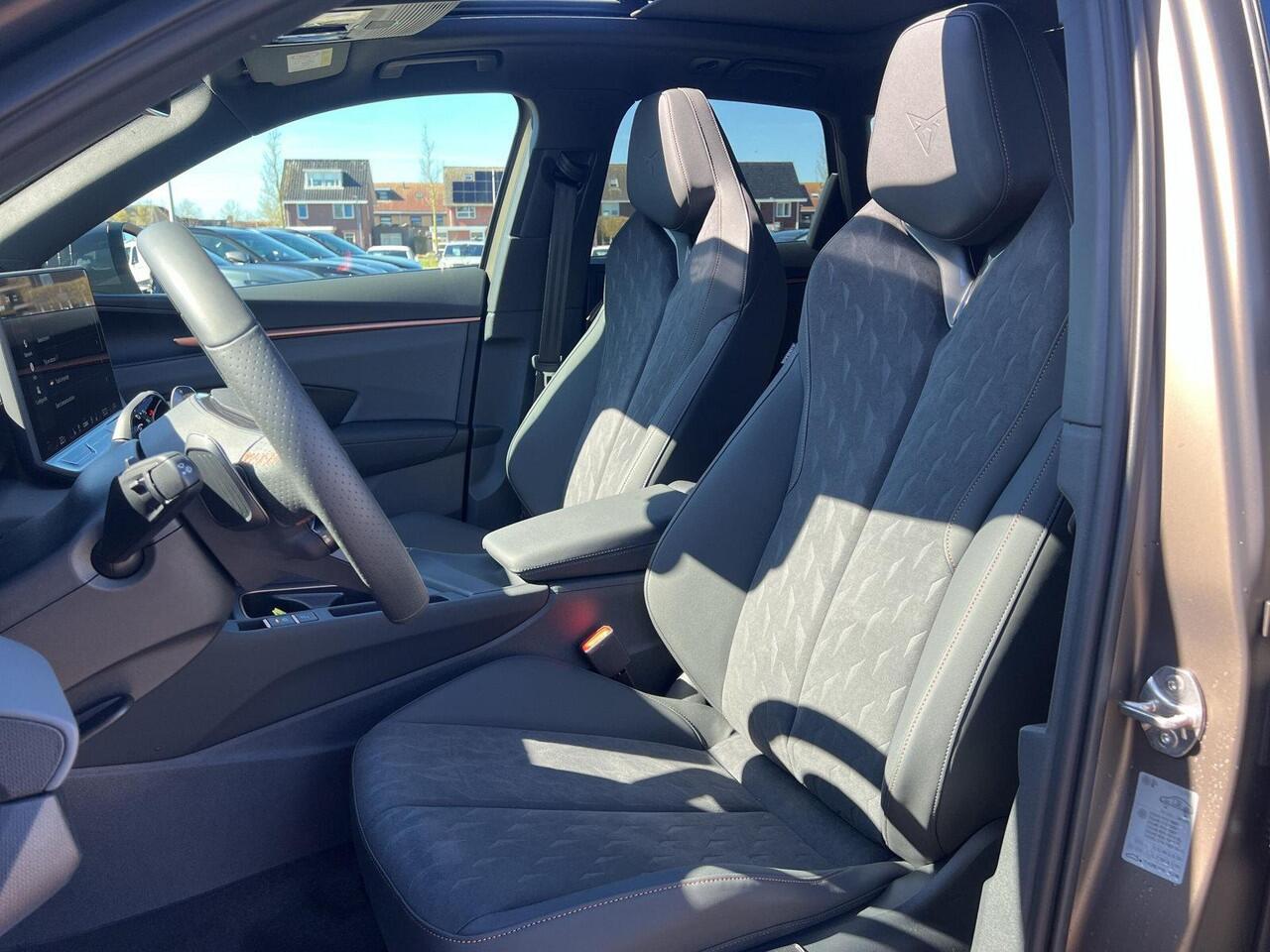 Cupra Terramar 1.5 TSI e-Hybrid VZ Performance | Pano dak | 20" inch | Trekhaak | 272 pk | Sennheiser Audio | HUD | PHEV | Uniek ! |