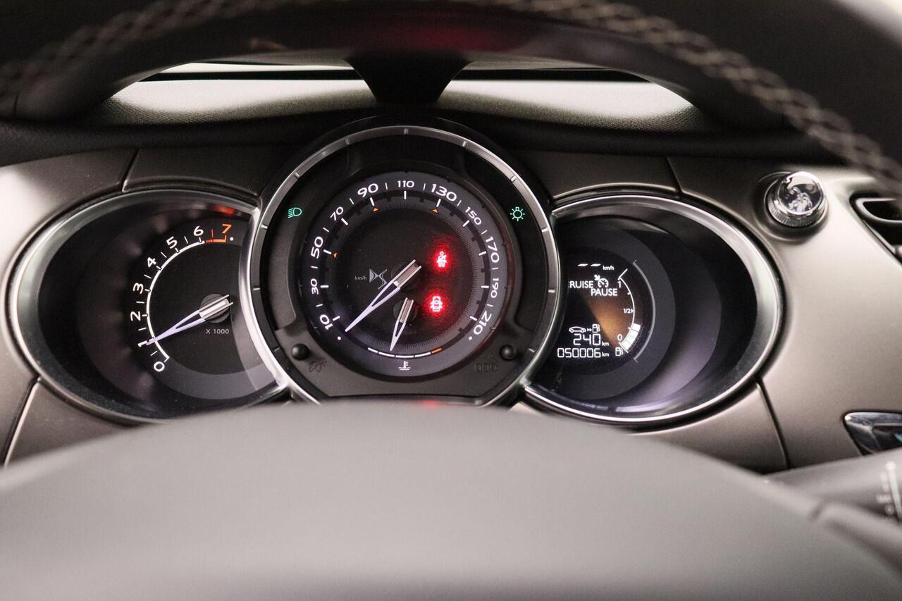 DS DS 3 1.2 PureTech Business 2018 NAP | Carplay | Bluetooth | Camera | Lichtmetaal | Half lederen sportstoelen | PDC | Climate control | Cruise conrol | Elek. ramen + spiegels