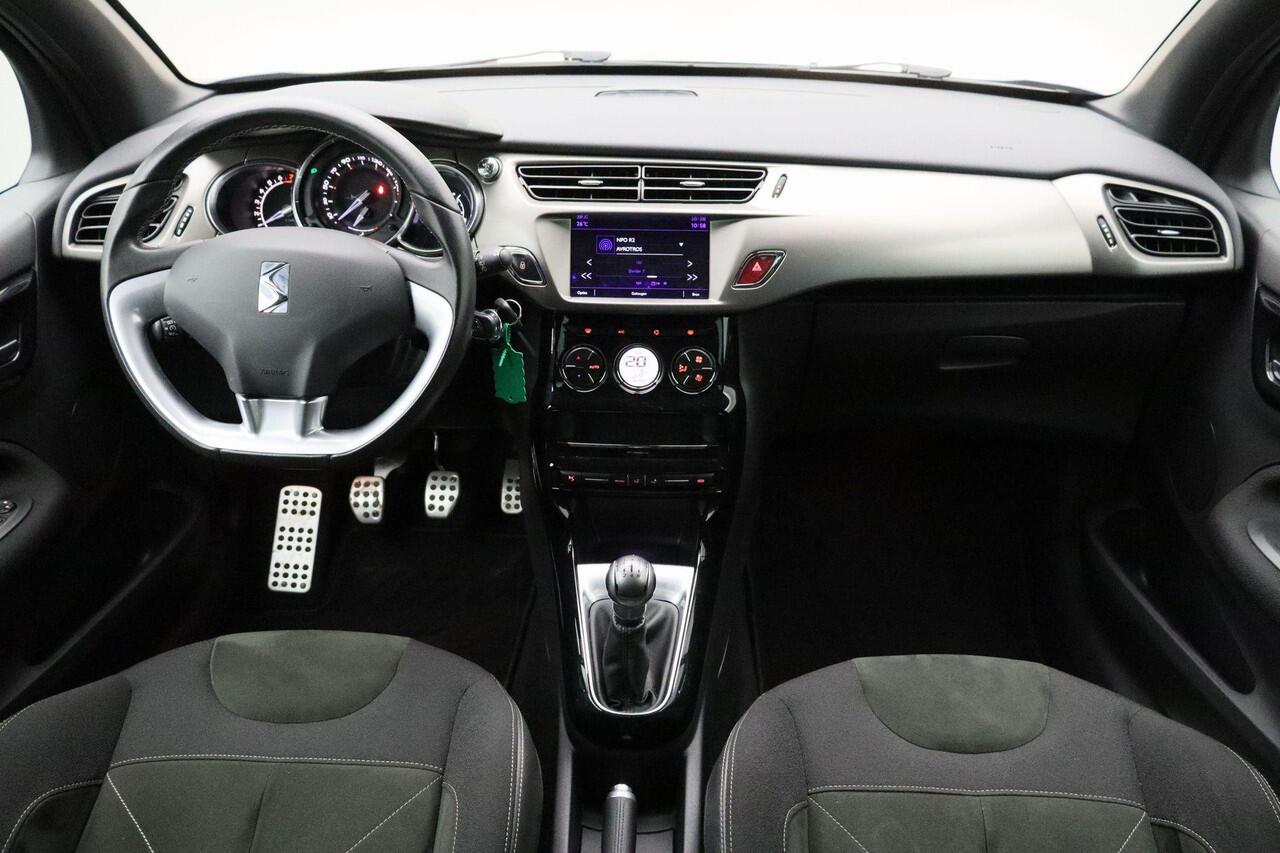 DS DS 3 1.2 PureTech Business 2018 NAP | Carplay | Bluetooth | Camera | Lichtmetaal | Half lederen sportstoelen | PDC | Climate control | Cruise conrol | Elek. ramen + spiegels