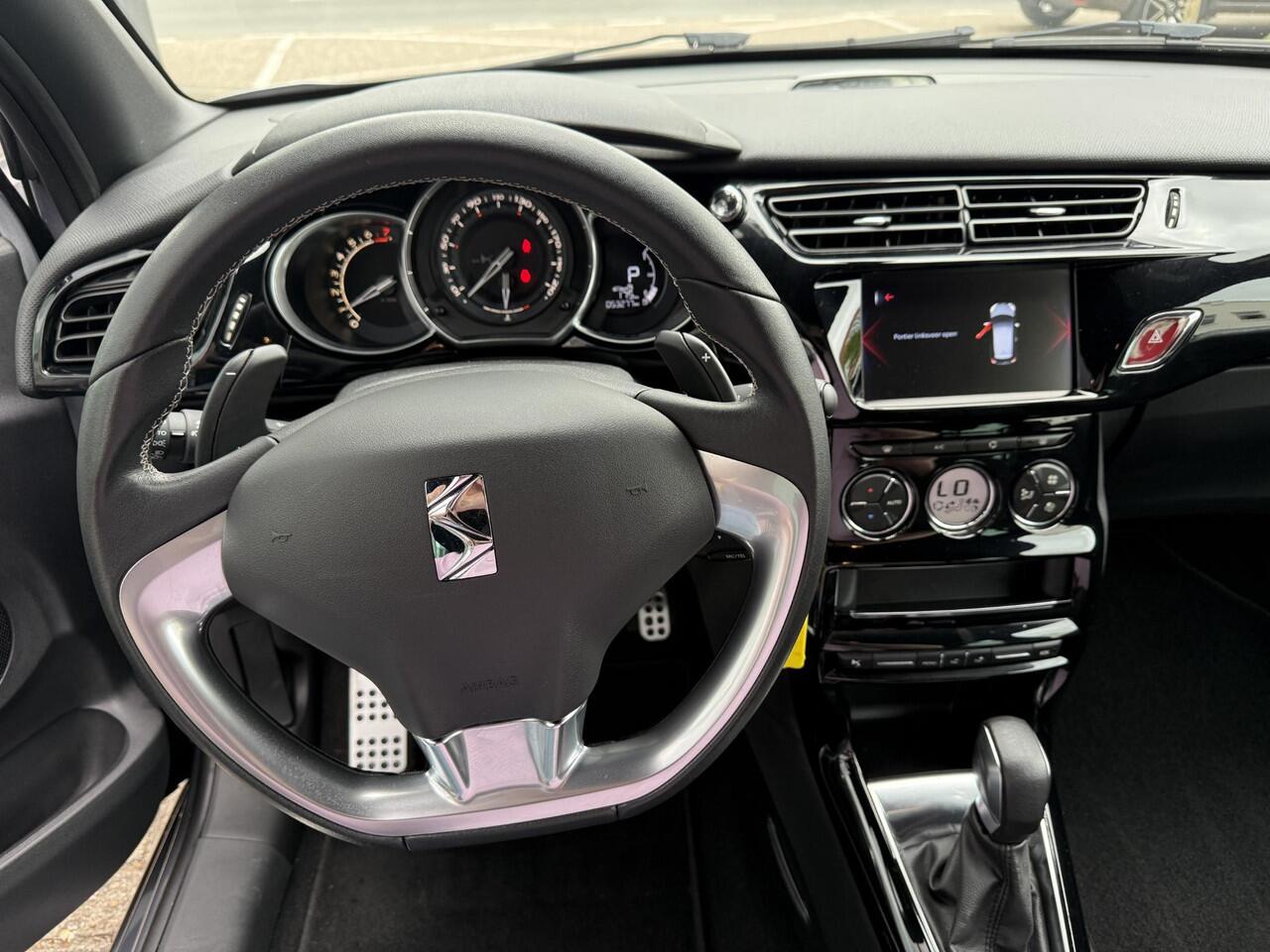 DS DS 3 1.2 PureTech Connected Chic Automaat