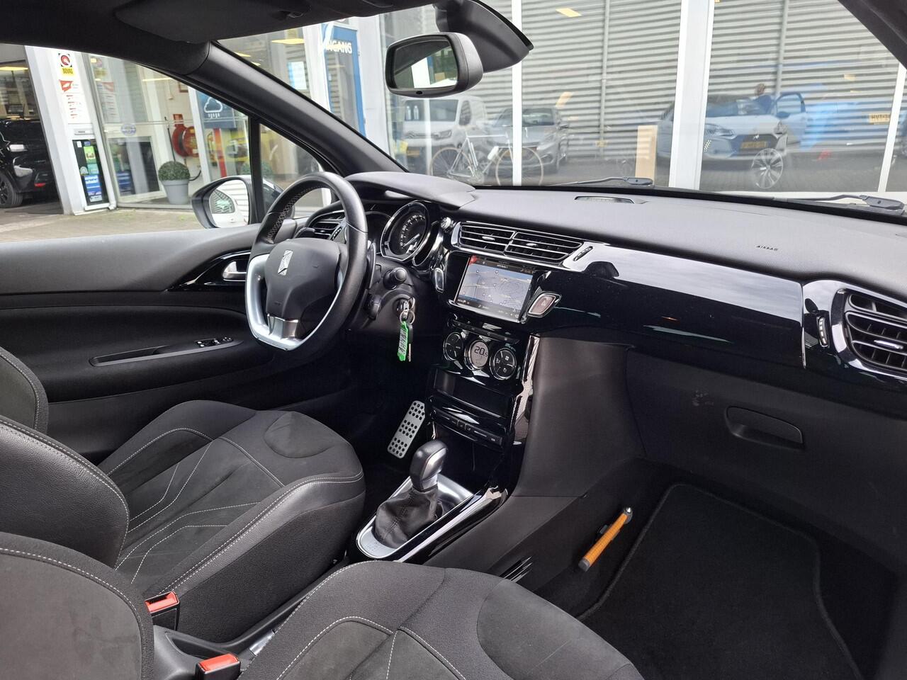 DS DS 3 110 Connected Chic EAT6 Automaat Clima/Navi/Cam