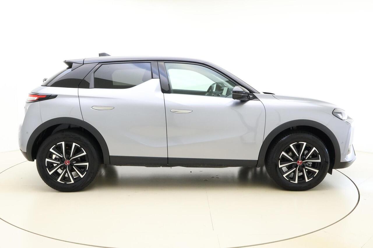 DS DS 3 1.2 PureTech 130pk Performance Line | Automaat | Navigatie | Keyless | Camera | Zwart dak | Climate control | Lichtmetalen velgen
