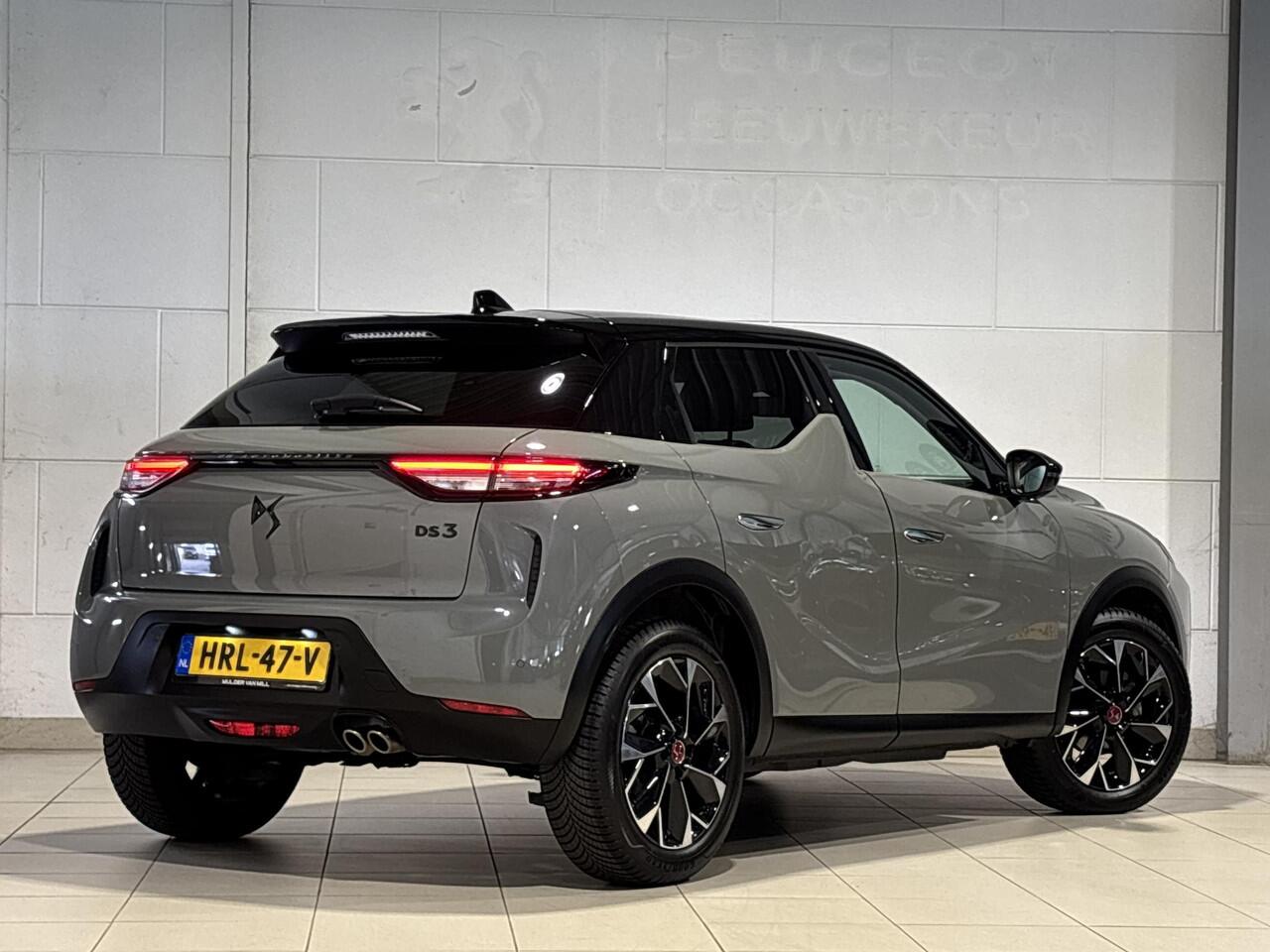 DS DS 3 Performance Line 1.2 Turbo 130pk EAT8 | SMART KEYLESS | PACK STYLE | STOELVERW. | TWO-TONE | 18" LM-VELGEN | DAB+ | DRAADLOOS APPLE CARPLAY/ANDROID AUTO