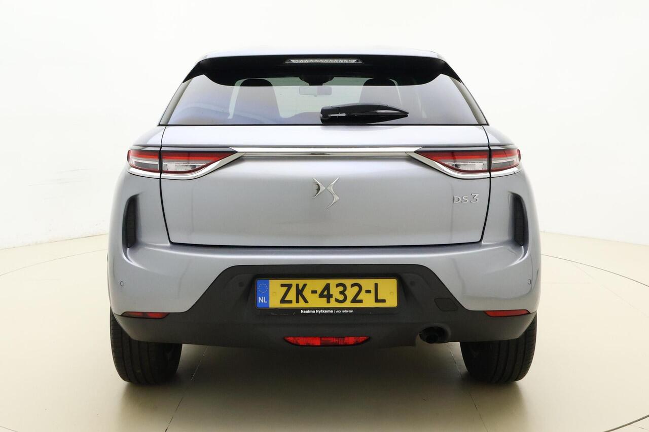 DS DS 3 CROSSBACK 1.2T Business GRATIS TREKHAAK! | Hoge zit | Keyless Entry | Navigatie | Climate Control | Parkeersensoren | Apple Carplay | Android Auto | Lichtmetalen velgen