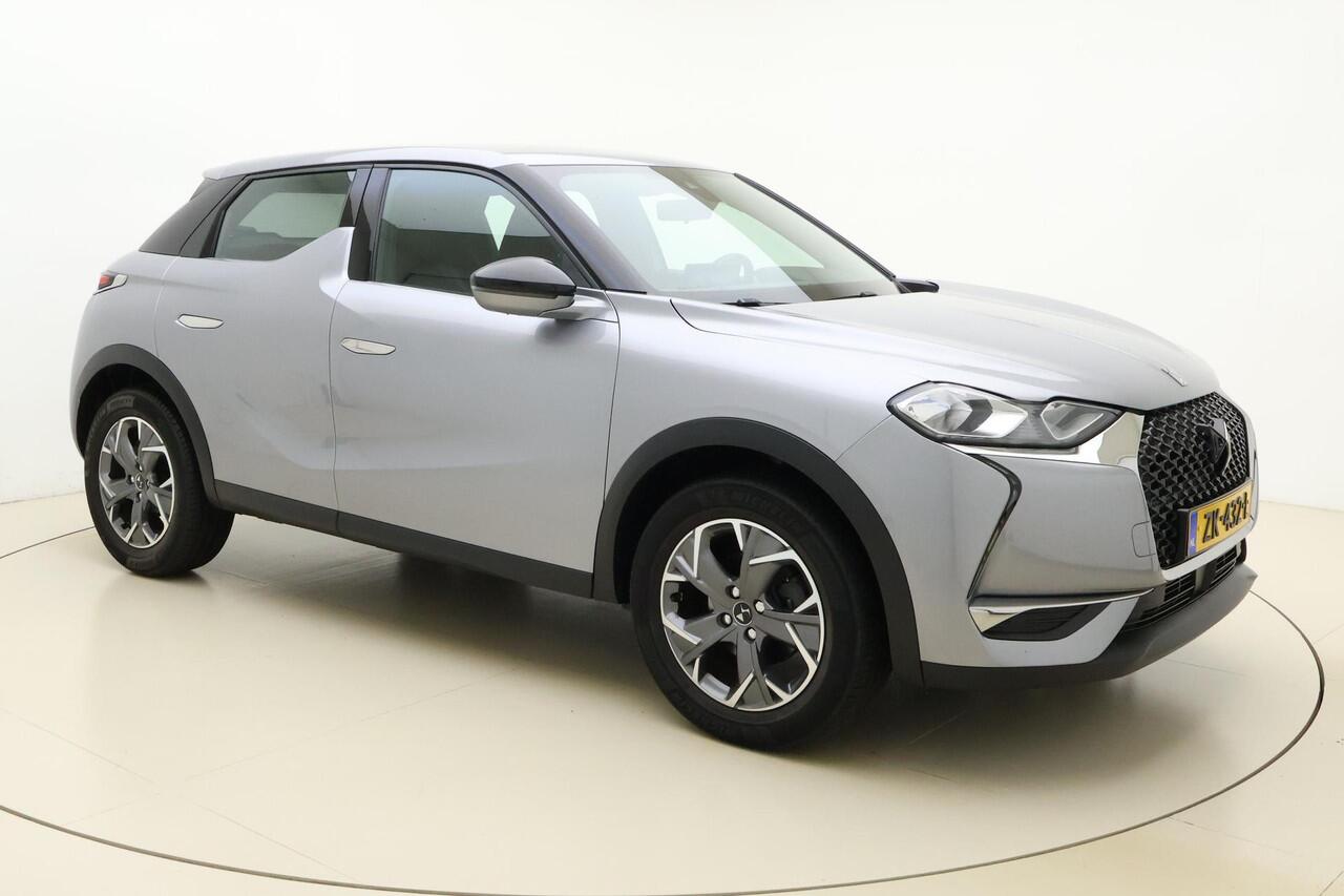 DS DS 3 CROSSBACK 1.2T Business GRATIS TREKHAAK! | Hoge zit | Keyless Entry | Navigatie | Climate Control | Parkeersensoren | Apple Carplay | Android Auto | Lichtmetalen velgen