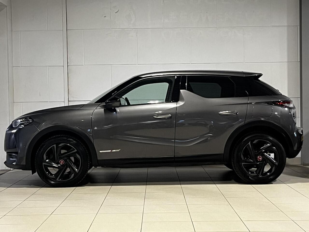 DS DS 3 CROSSBACK Performance Line+ 1.2 Turbo 130pk EAT8 | HEAD-UP | LED MATRIX | STOELVERW. | ADAPTIVE CRUISE | NAVI | 180° CAMERA | KEYLESS | APPLE CARPLAY / ANDROID AUTO | ISOFIX |
