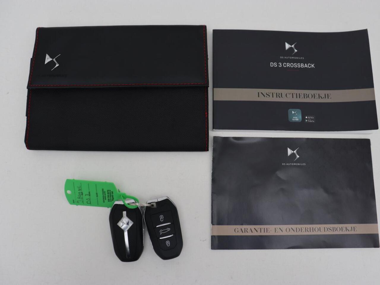 DS DS 3 CROSSBACK E-Tense Performance Line+ 50 kWh | 1e eigenaar | Adaptive cruise | Matrix LED | Alcantara | Carplay | Navigatie | DAB | Parkeerhulp | Climate control | Dodehoek detectie