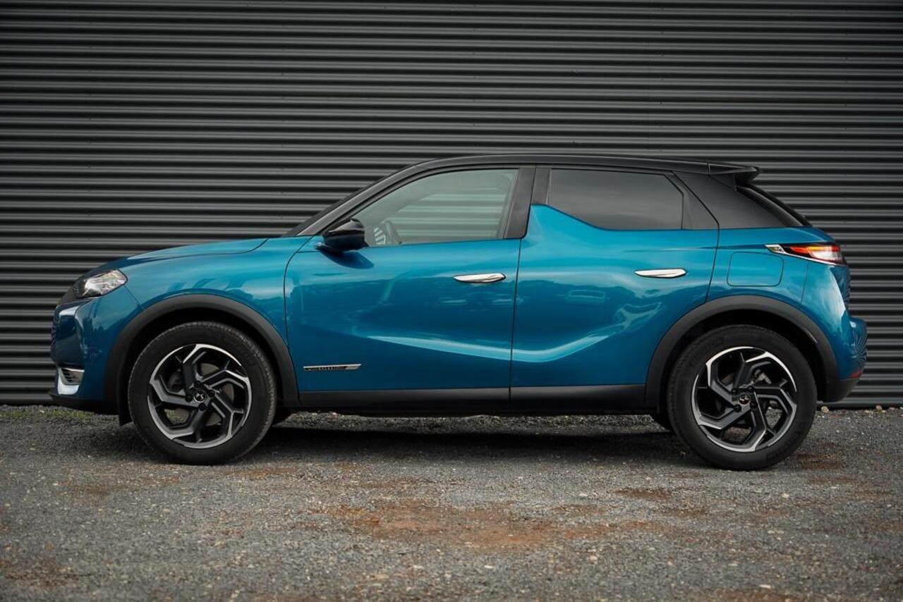 DS DS 3 CROSSBACK 1.2 PureTech Grand Chic / Opera / Aut / Adaptive Cruise / Carplay / Leder
