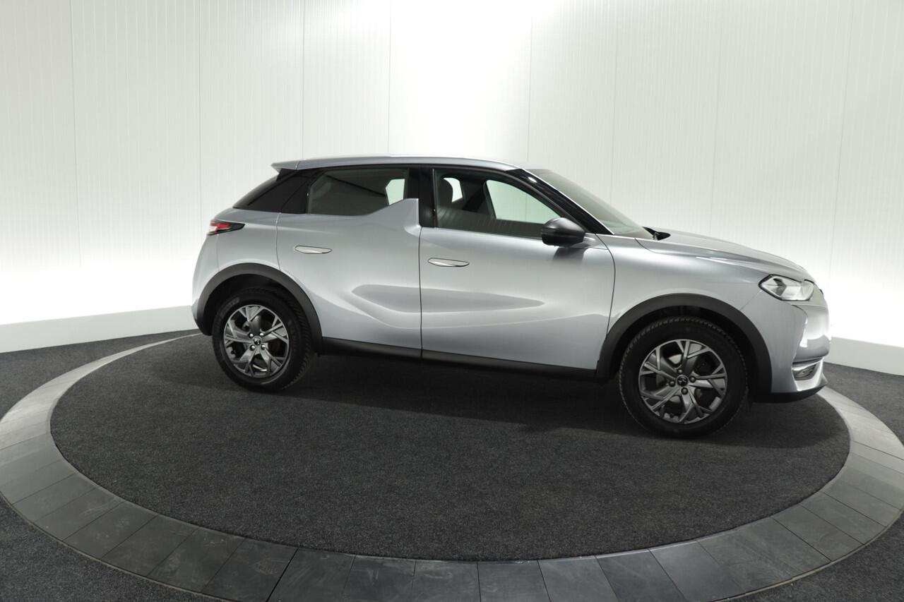 DS DS 3 CROSSBACK PureTech 100 Montmartre | Parkeersensoren | Apple Carplay | Allseason Banden | Navigatie | Climate Control