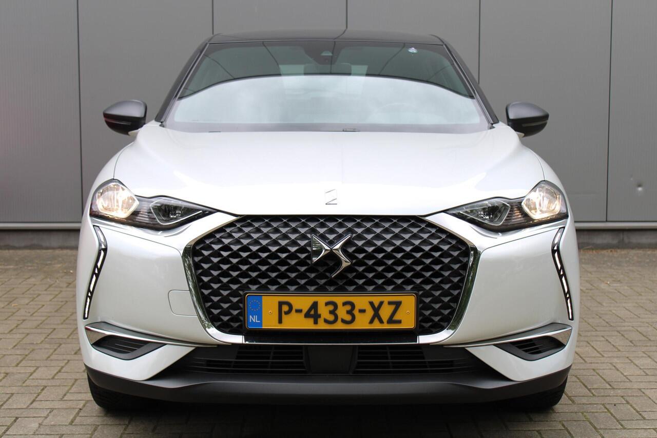 DS DS 3 CROSSBACK 1.2 PureTech 100pk Montmartre | Navigatie | Parkeersensoren | Cruise control | Carplay | Climate control