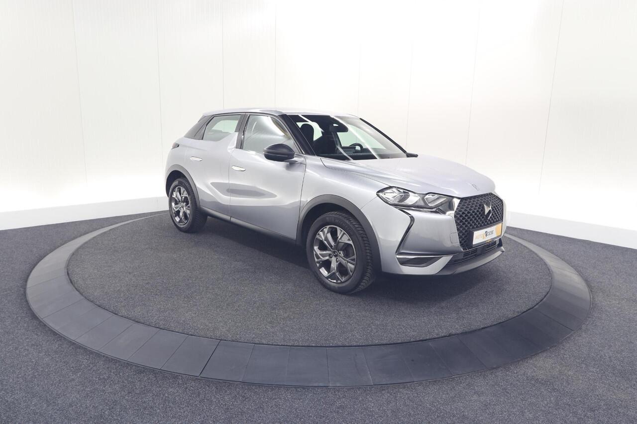 DS DS 3 CROSSBACK PureTech 100 Montmartre | Parkeersensoren | Apple Carplay | Allseason Banden | Navigatie | Climate Control