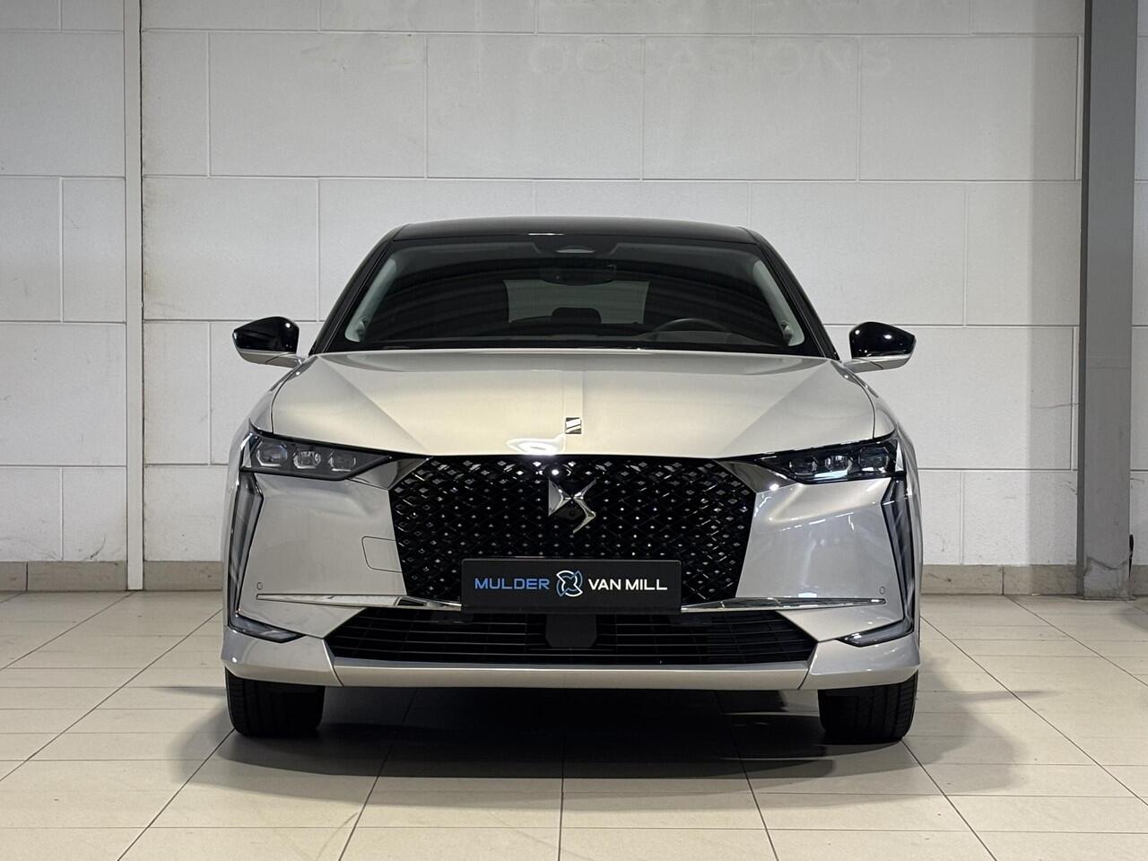 DS DS 4 Rivoli+ e-Tense Hybrid 225pk PHEV e-EAT8 | FOCAL HIFI | HANDSFREE A.KLEP | 360° CAMERA | NAPPA LEDER | STOELMASSAGE | STOELKOELING+VERW. | TWO-TONE