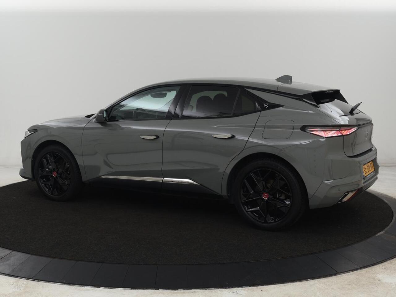 DS DS 4 1.6 PHEV 225 Étoile | Leder | Trekhaak | Matrix LED | Head-Up | Camera | Carplay | Navigatie | Adaptive cruise | Keyless | Alcantara | Plug In