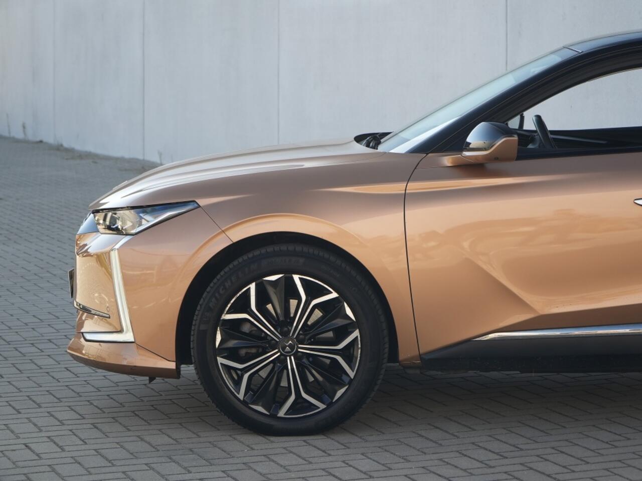 DS DS 4 E-Tense 225 PK Rivoli | Leder | LED | 360cam | HUD | 19"