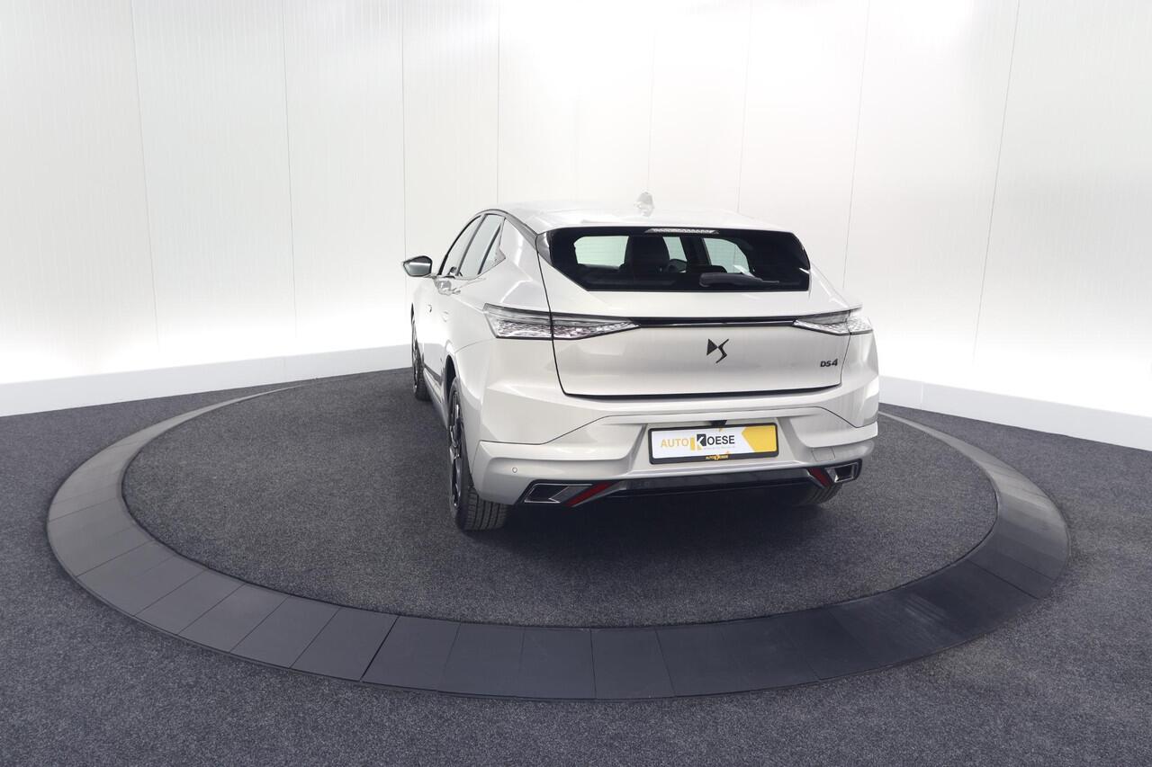 DS DS 4 PureTech 130 EAT8 Performance Line | Camera | Apple Carplay | Alcantara® bekleding | Parkeersensensoren