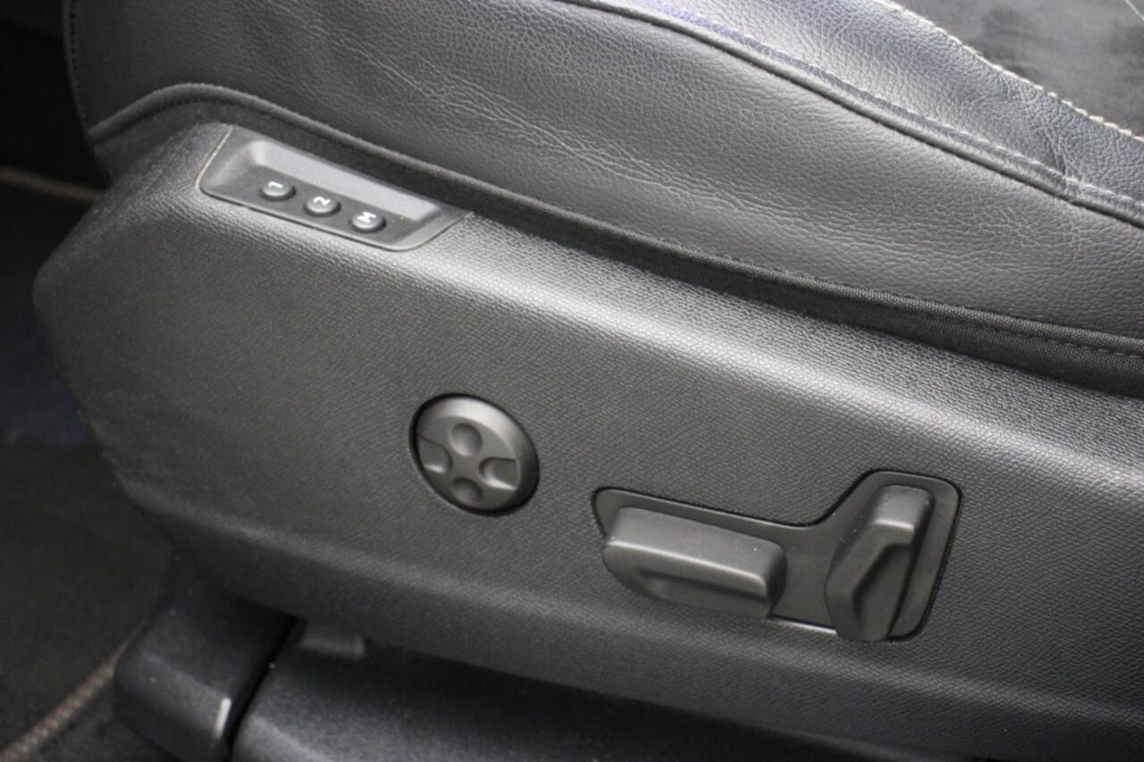 DS DS 7 Crossback E-Tense Performance Line - Carplay, Camera, Half Leer, Memory, Stoelverw. Afn. Trekhaak,