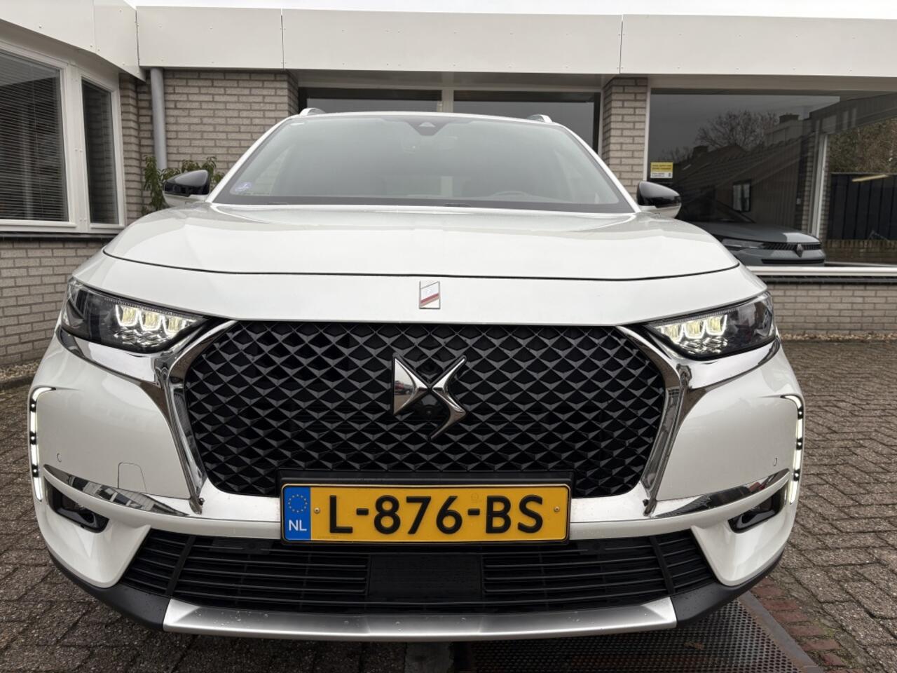 DS DS 7 Crossback Opera 300pk E Tense 4*4 Plug in AUTOMAAT
