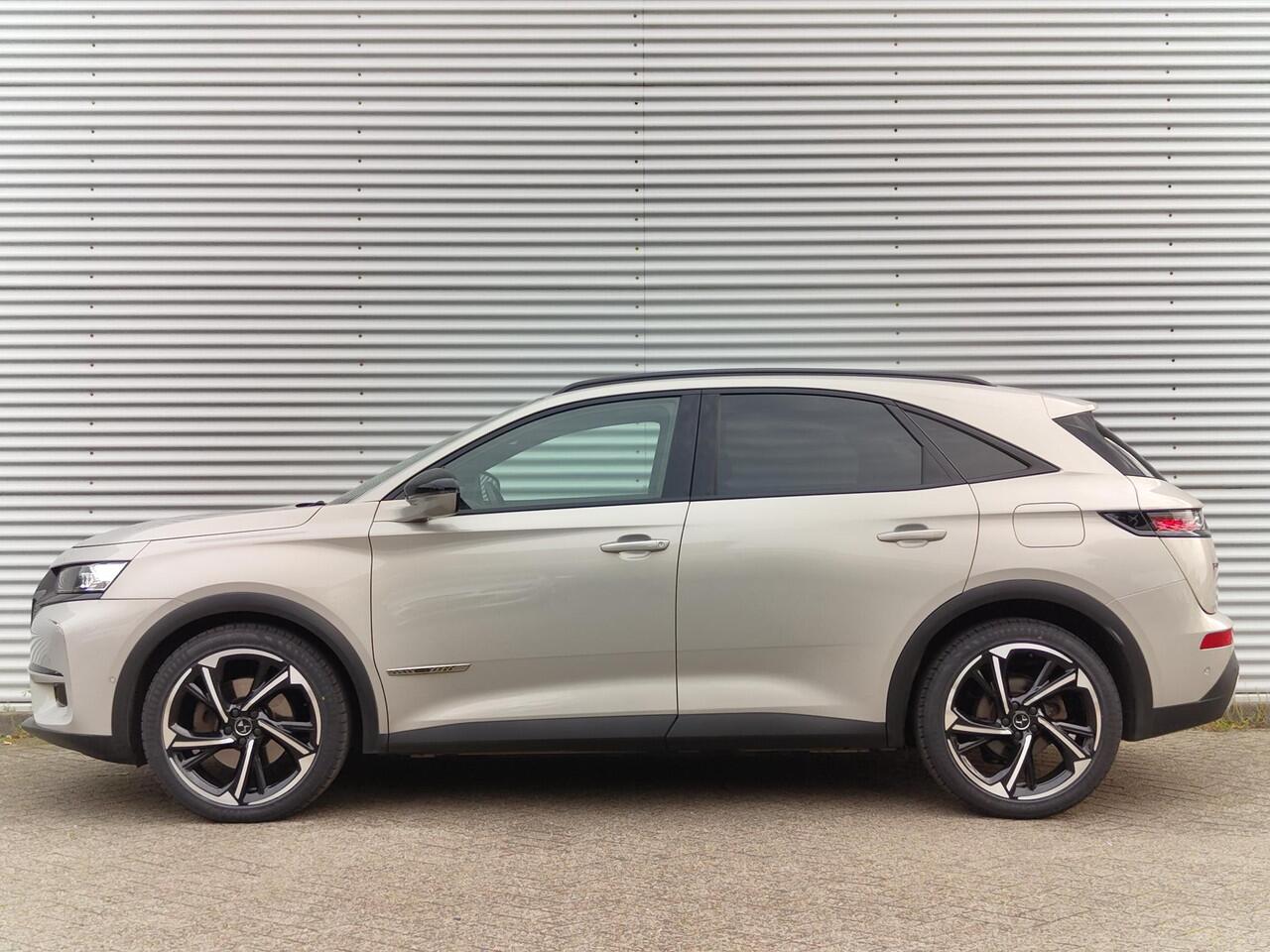 DS DS 7 Crossback Louvre e-Tense PHEV Hybrid4 300pk 4x4 e-EAT8 | SCHUIF/KANTELDAK | NAPPA LEDER | HANDSFREE A.KLEP | MASSAGE | BLACK PACK | DS LED VISION