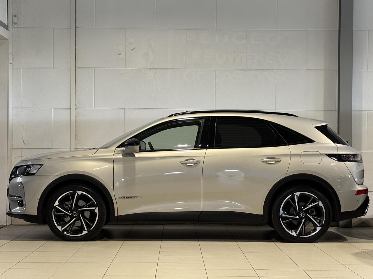 DS DS 7 Crossback Louvre E-Tense PHEV Hybrid4 300pk 4x4 e-EAT8 | SCHUIF/KANTELDAK | NAPPA LEDER | HANDSFREE A.KLEP | MASSAGE | HIFI FOCAL AUDIO | NIGHT VISION | BLACK PACK | DS LED VISION