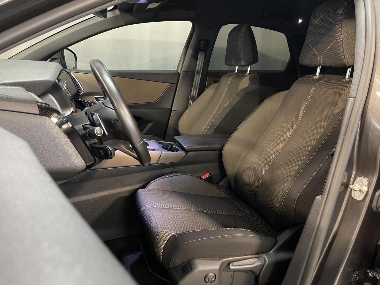 DS DS 7 Crossback 1.2 PureTech Bastille+ 19"/Sfeerverlichting/PDC v + a/LED/Apple Carplay & Android Auto/Climate