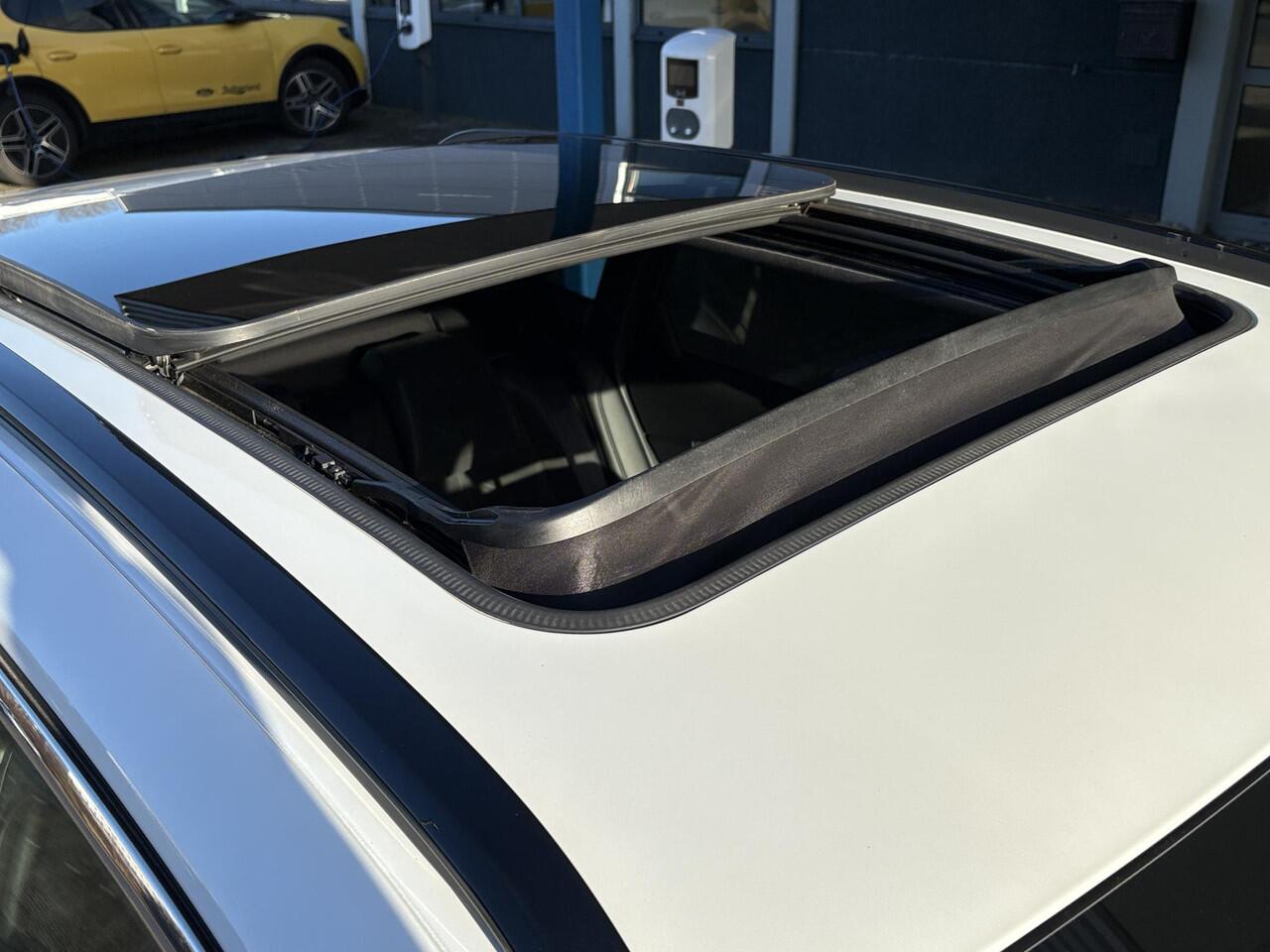 DS DS 7 Crossback E-Tense 4x4 Performance Line+ 300pk | Panoramadak | Stoelverwarming | Elektrisch Verstelbare Memory Seats | Camera |