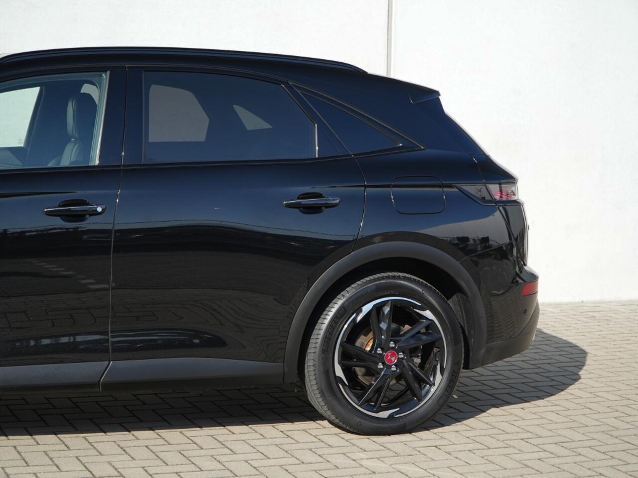 DS DS 7 Crossback E-Tense 225 PK Black Line Rivoli | Leder | Focal | Memory | LED