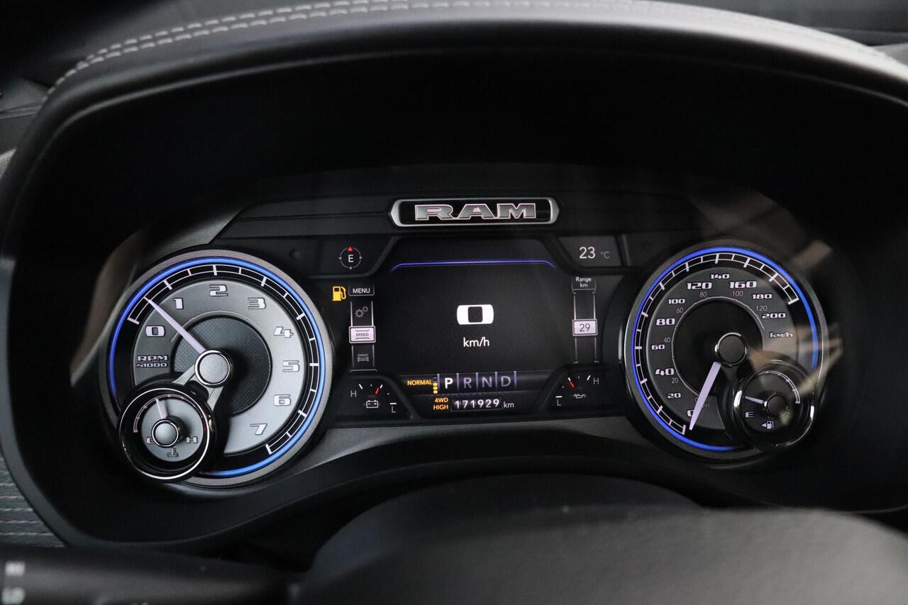 Dodge 1500 Ram 5.7 V8 4x4 Crew Cab 5'7 Limited | LEDER | MEMORY | H&K | PANO | LUCHTVERING | TREKHAAK | STOELVERK. | CAMERA | NAVI | CRUISE |