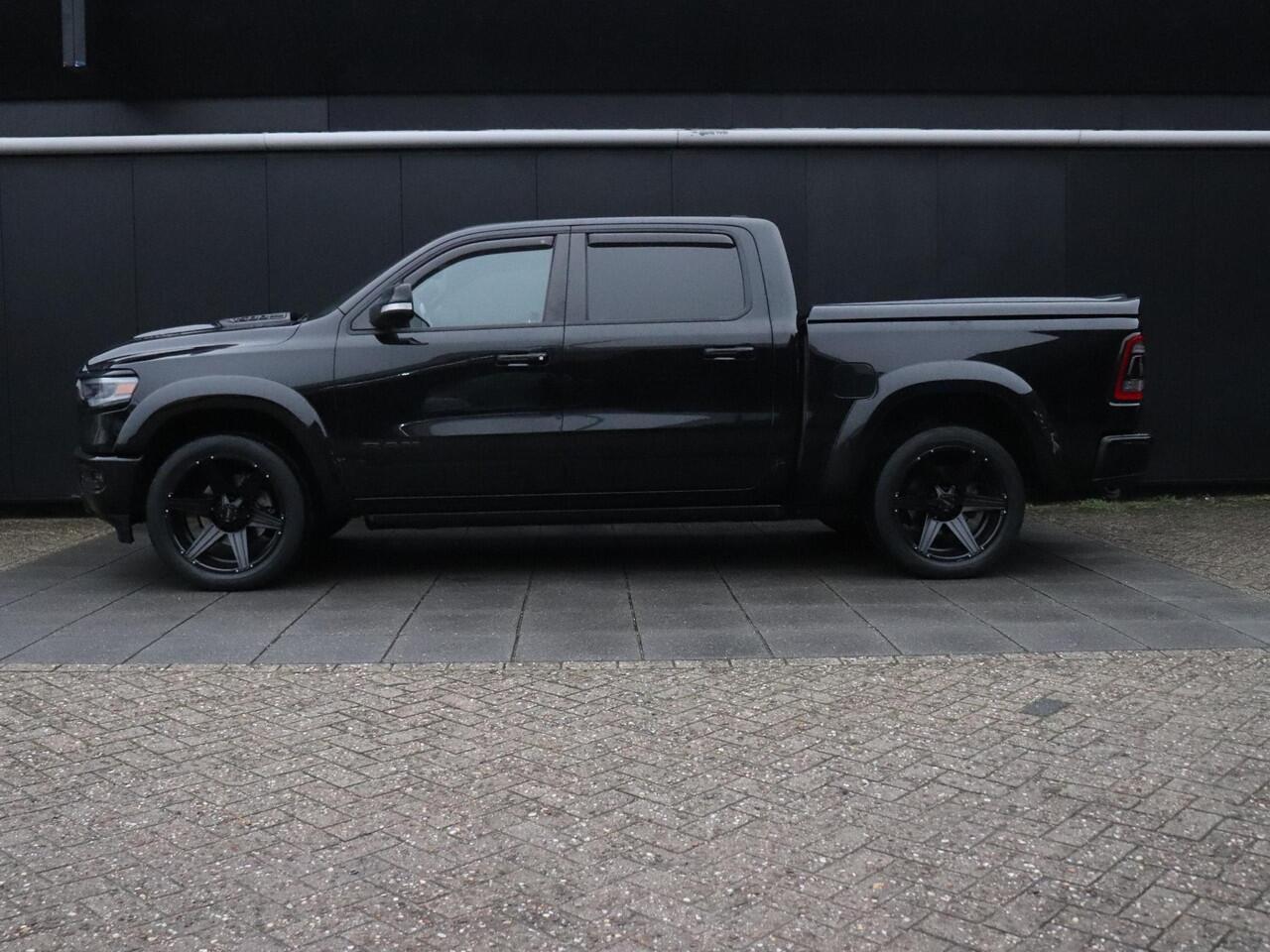 Dodge 1500 Ram 5.7 V8 4x4 Crew Cab Limited | LPG | 12 INCH NAVI | H&K | PANO-DAK | LEDER | STOELVERK. | CRUISE | TREKHAAK | STOEL/STUURVERW. |