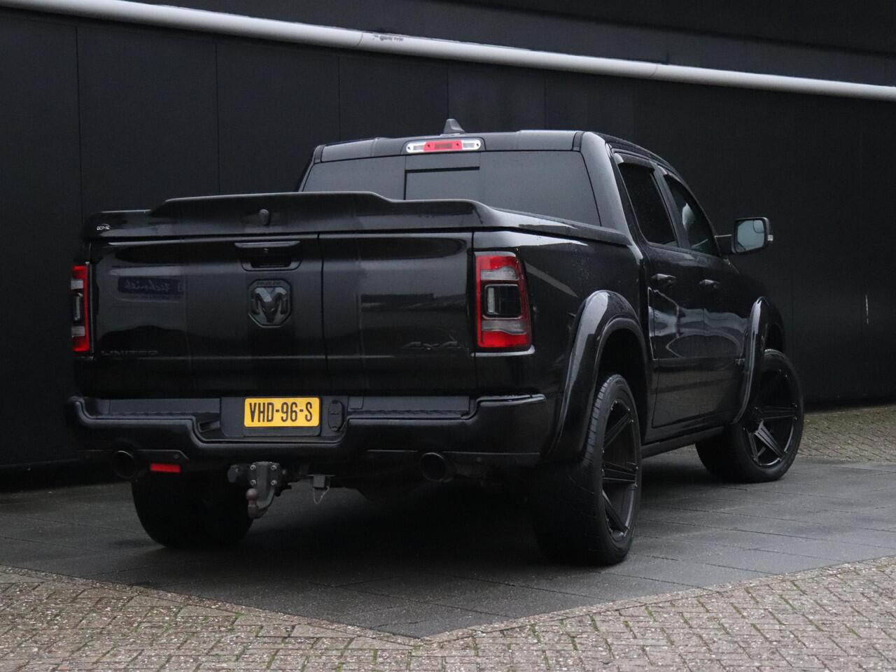 Dodge 1500 Ram 5.7 V8 4x4 Crew Cab Limited | LPG | 12 INCH NAVI | H&K | PANO-DAK | LEDER | STOELVERK. | CRUISE | TREKHAAK | STOEL/STUURVERW. |