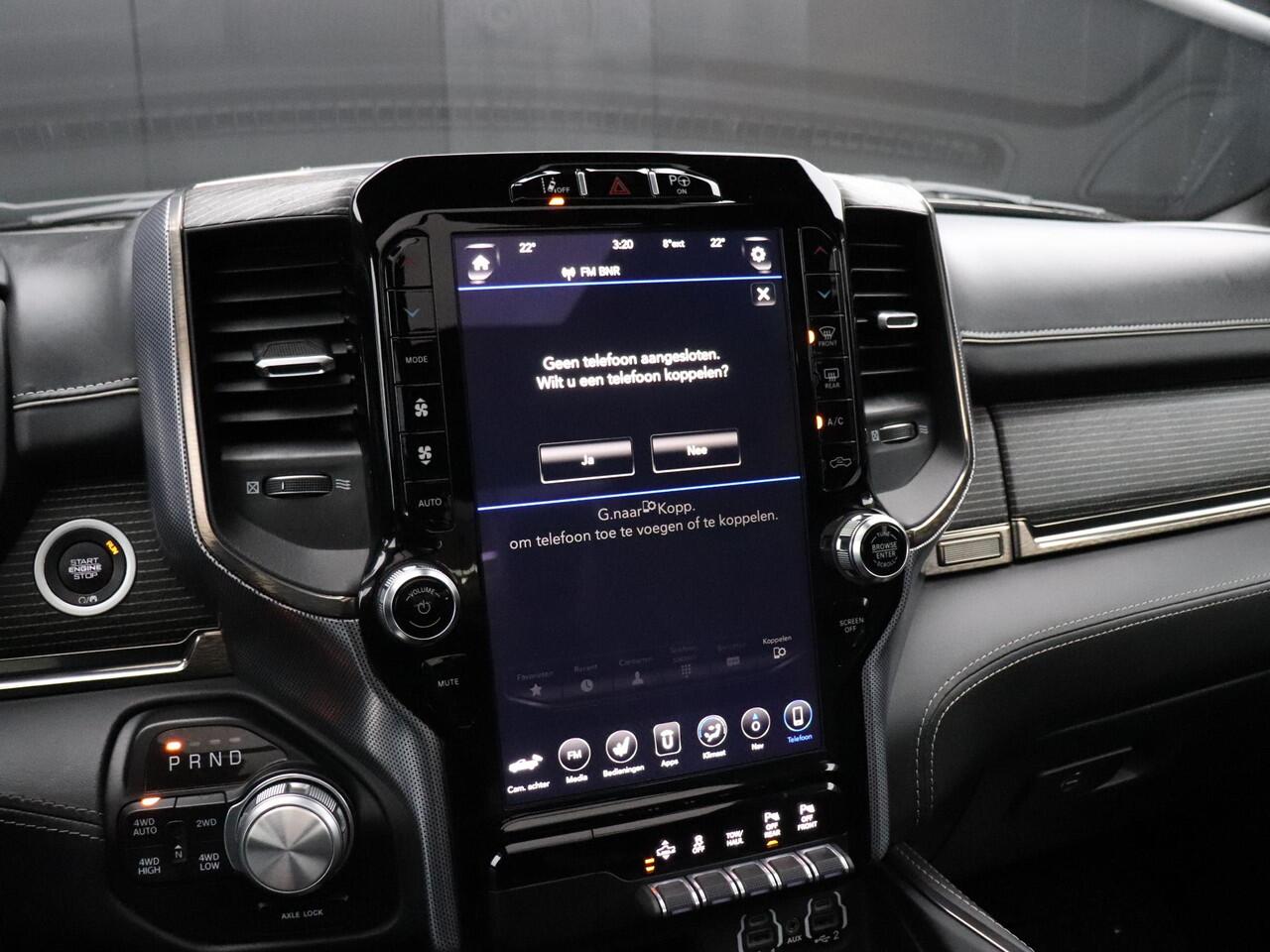 Dodge 1500 Ram 5.7 V8 4x4 Crew Cab Limited | LPG | 12 INCH NAVI | H&K | PANO-DAK | LEDER | STOELVERK. | CRUISE | TREKHAAK | STOEL/STUURVERW. |