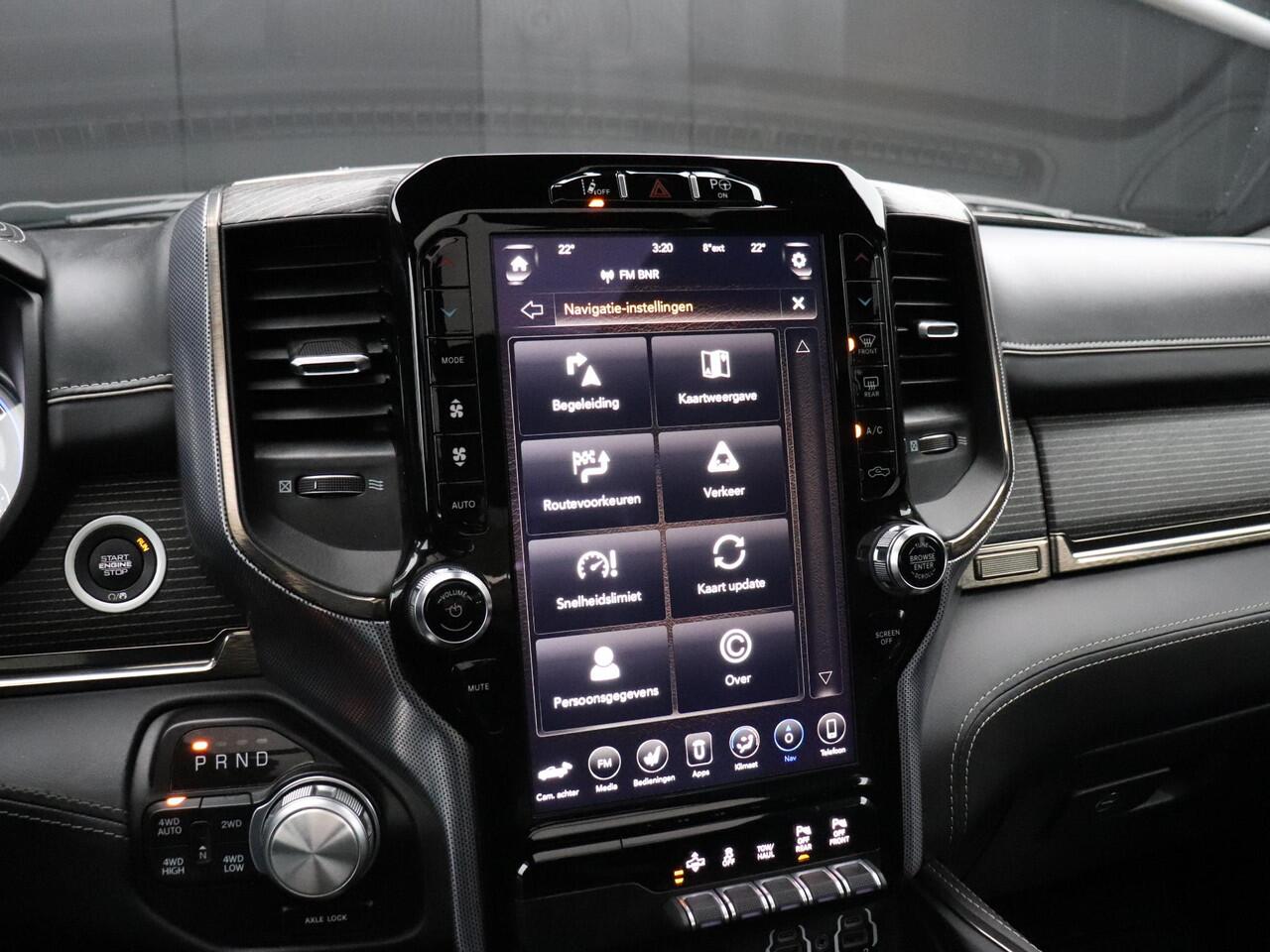 Dodge 1500 Ram 5.7 V8 4x4 Crew Cab Limited | LPG | 12 INCH NAVI | H&K | PANO-DAK | LEDER | STOELVERK. | CRUISE | TREKHAAK | STOEL/STUURVERW. |