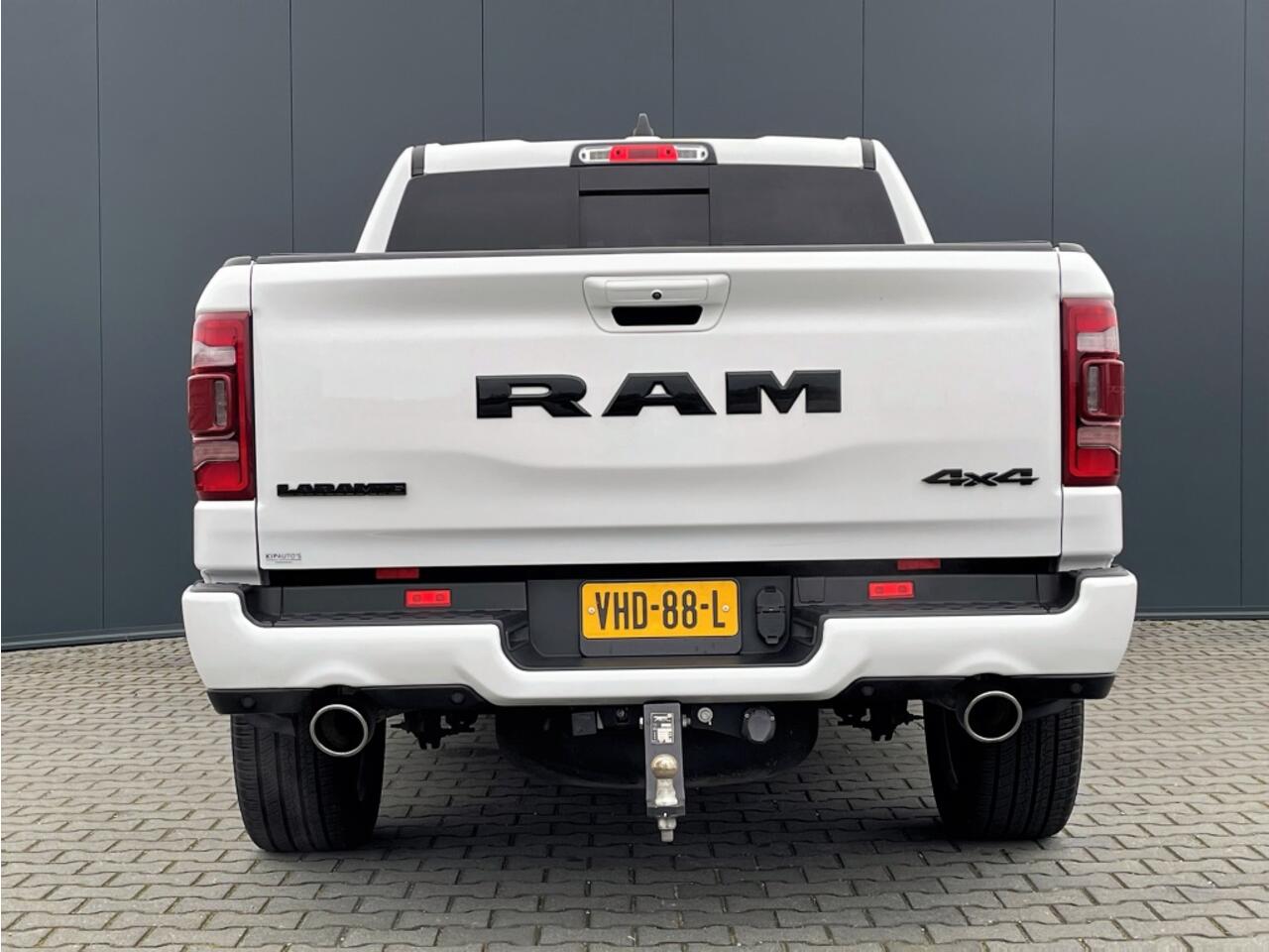 Dodge 1500 RAM LARAMIE/SPORT GROOT SCHERM NIGHT EDITION LPG