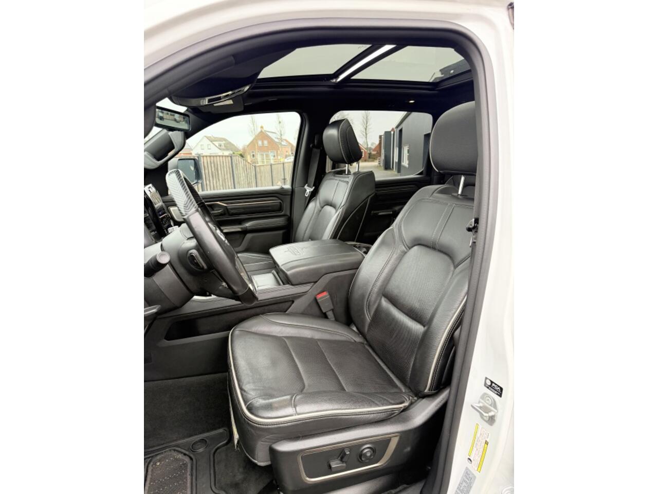 Dodge 1500 RAM 5.7 V8 4x4 HEMI LIMITED HARMAN/KARDON