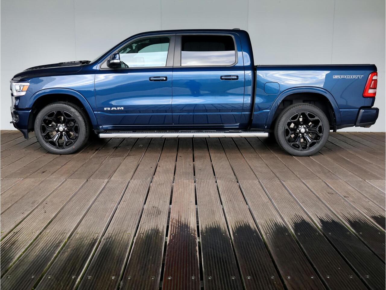 Dodge 1500 Ram 5.7 V8 4x4 Crew Cab Laramie Sport | LPG | Groot navi | Trekhaak |