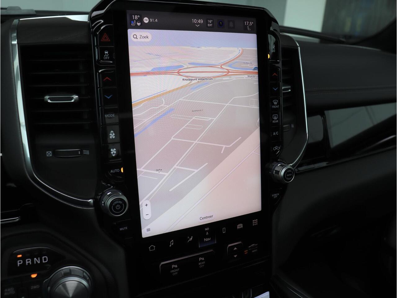 Dodge 1500 Ram 3.0 Hurricane Crew Cab Laramie Night Premium | LPG | Luchtvering | Bijrijders Scherm |