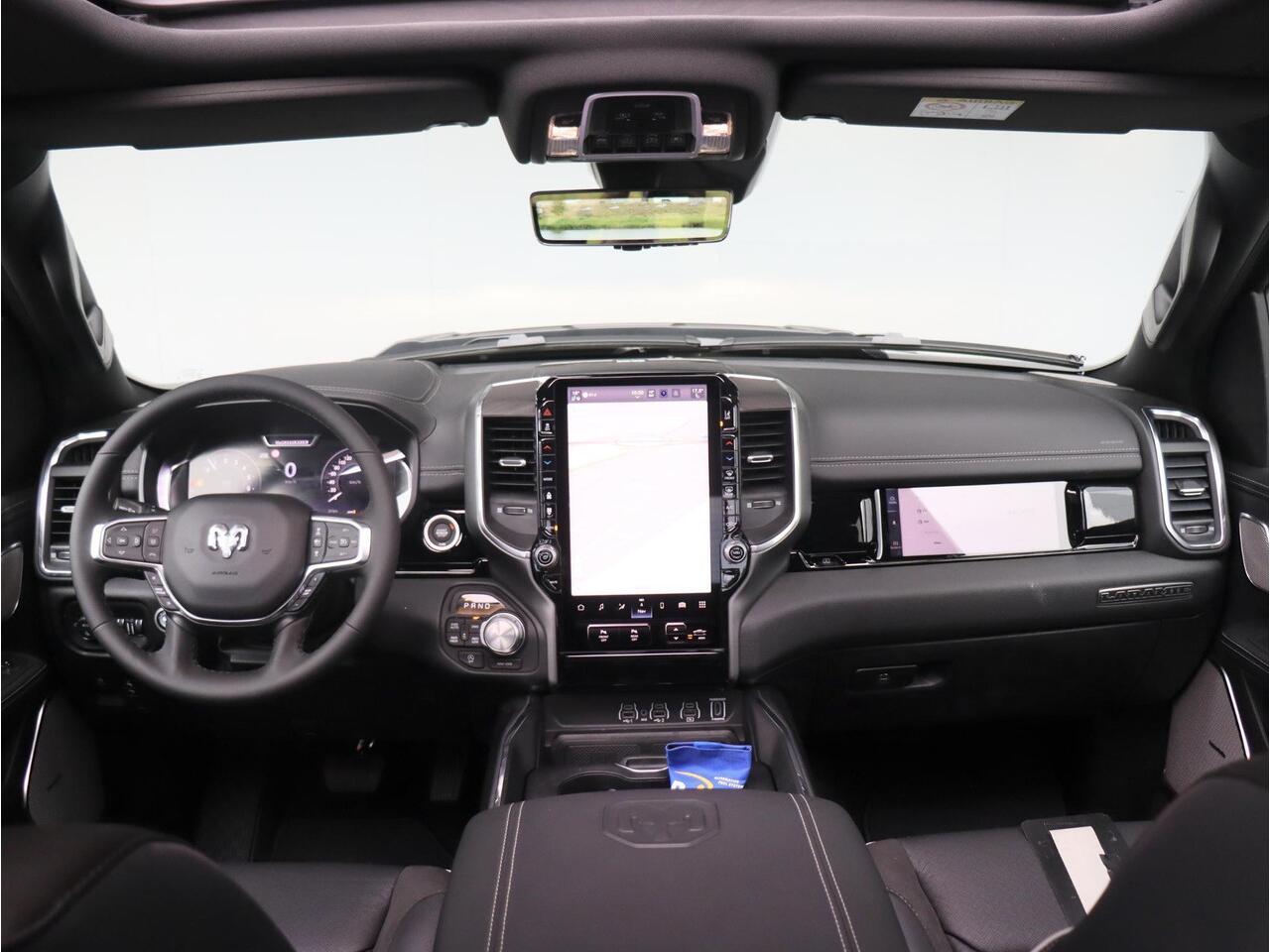 Dodge 1500 Ram 3.0 Hurricane Crew Cab Laramie Night Premium | LPG | Luchtvering | Bijrijders Scherm |