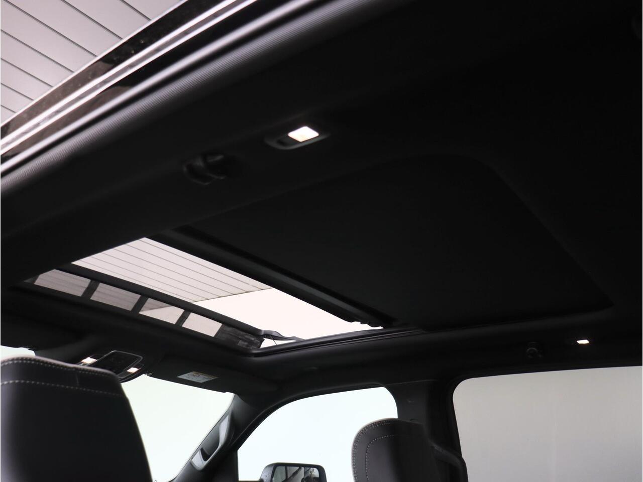 Dodge 1500 Ram 3.0 Hurricane Crew Cab Laramie Night Premium | LPG | Luchtvering | Bijrijders Scherm |