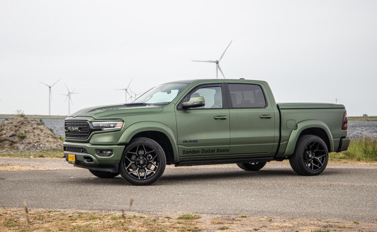 Dodge 1500 Ram 5.7 V8 4x4 Crew Cab Limited BPM VRIJ / ALL IN PRIJS / PANO / KLEP / WIDE BODY / GARANTIE