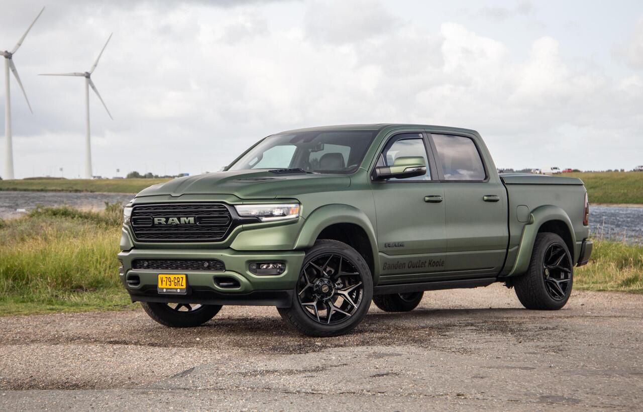 Dodge 1500 Ram 5.7 V8 4x4 Crew Cab Limited BPM VRIJ / ALL IN PRIJS / PANO / KLEP / WIDE BODY / GARANTIE