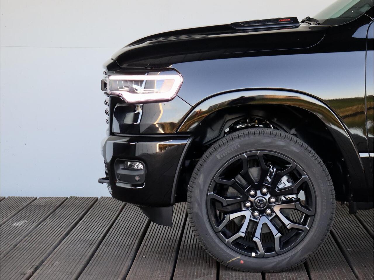 Dodge 1500 Ram 540 pk HO Crew Cab Limited Night | BPM vrij | 540 PK | Pano Dak | LPG | Luchtvering |