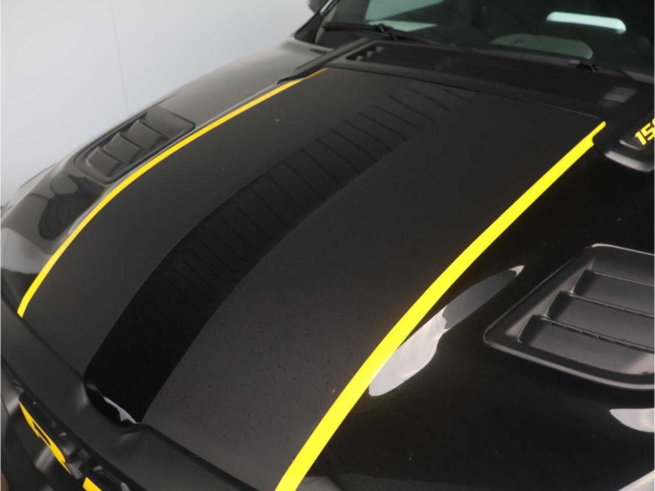 Dodge 1500 Ram 3.0 Hurricane Crew Cab Rebel Night | Pano | Leder interieur | Adaptieve CC | Elektrische laadklep |