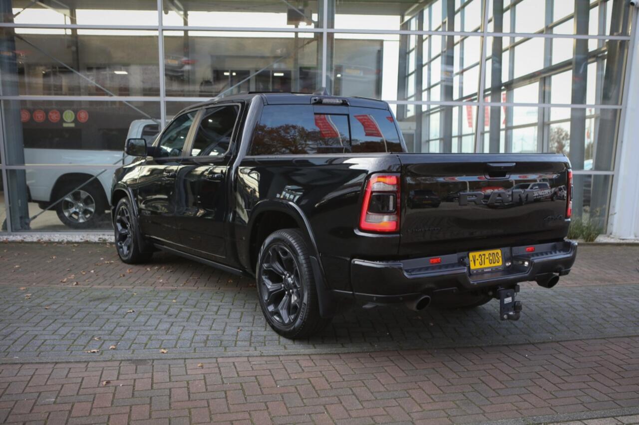 Dodge 1500 Ram 5.7 V8 4x4 CC Limited Night | Pano | stoelverkoeling/verwarming