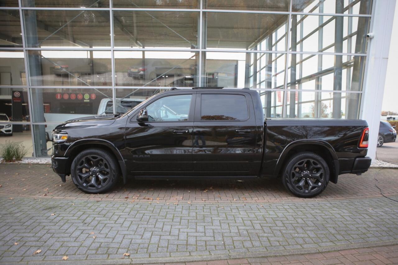 Dodge 1500 Ram 5.7 V8 4x4 CC Limited Night | Pano | stoelverkoeling/verwarming