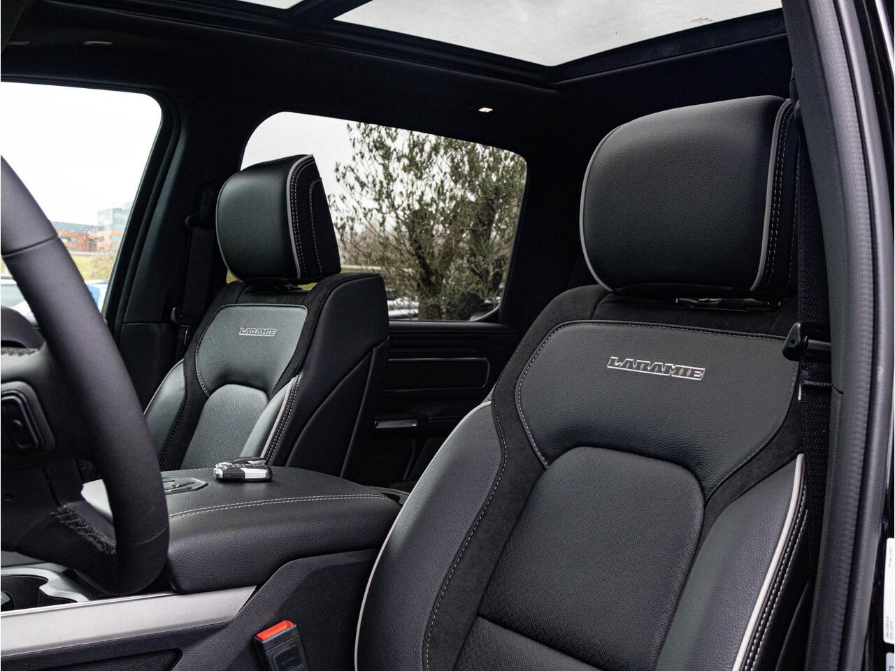 Dodge 1500 Ram 3.0 Crew Cab Laramie | Pano | Adapt. CC | Pass scherm |