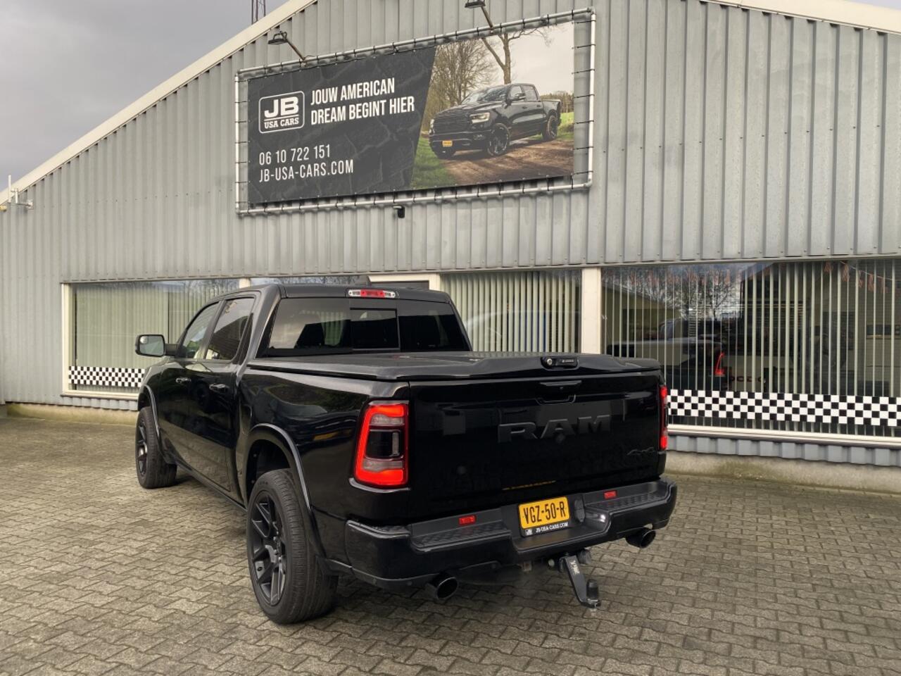 Dodge RAM PICKUP V8 4x4 LPG Pano-Dak 360 Camera N.A.P.