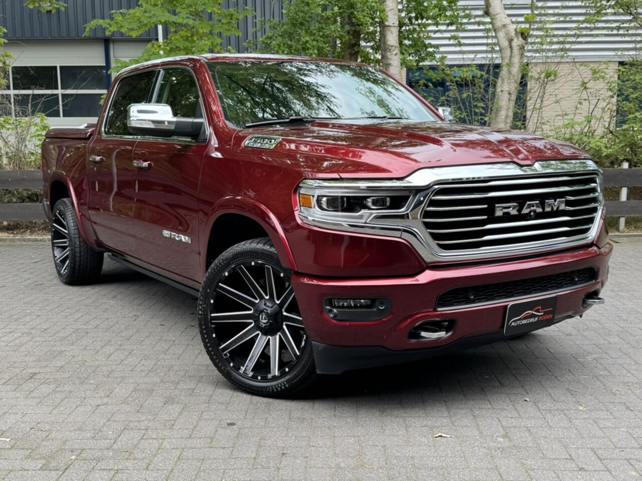 Dodge RAM PICKUP 5.7 V8 LPG LUCHTVERING