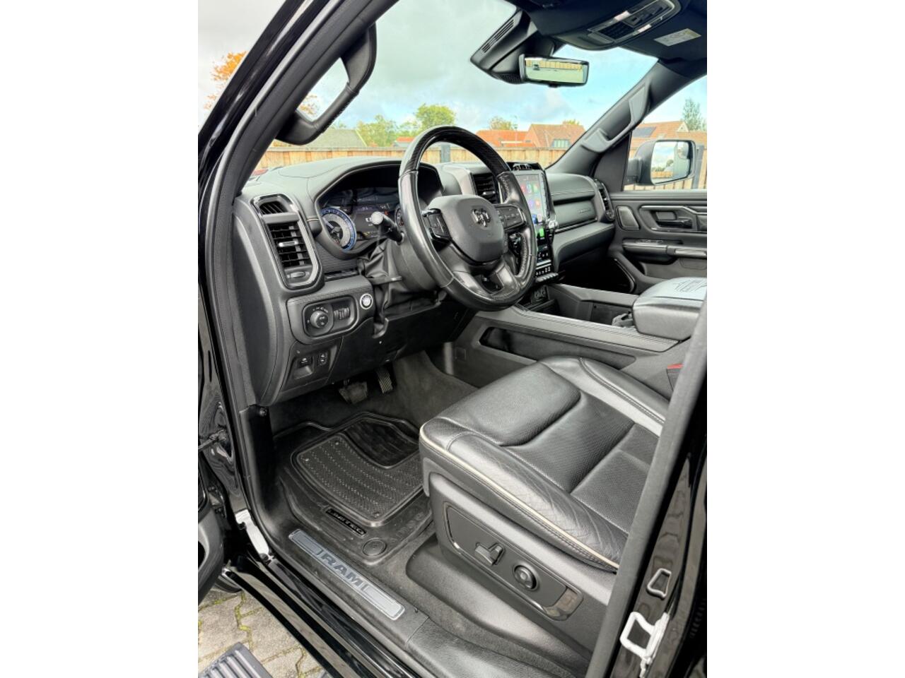 Dodge RAM PICKUP 5.7 V8 HEMI WIDE BODY 22" FEUL VOLL